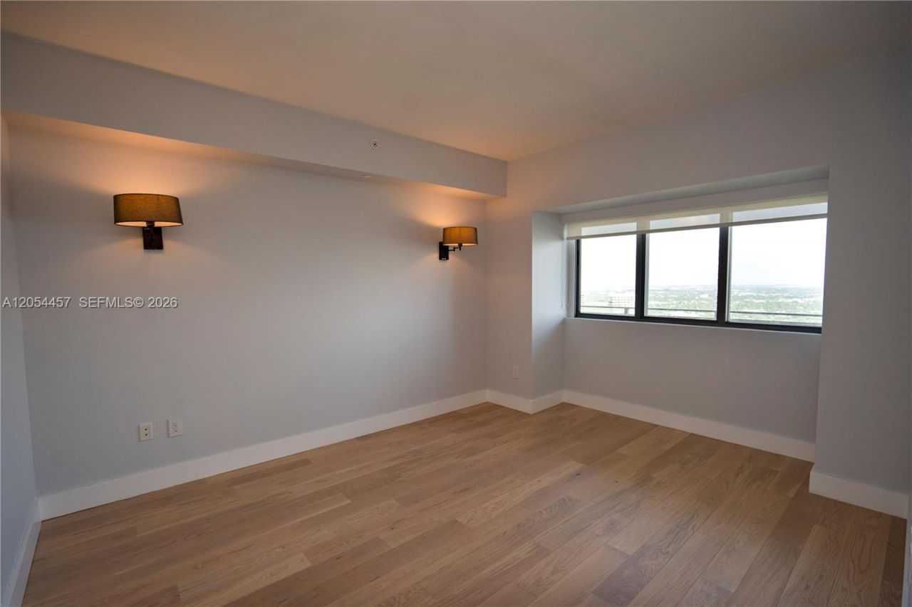 650 NE 32nd St, Unit 4104, Miami, FL 33137 Photo