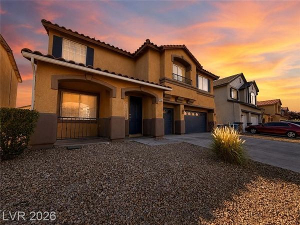 4300 Thunder Twice Street , Las Vegas, NV 89129