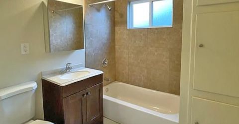 1312 T St, Sacramento, CA 95811 Photo
