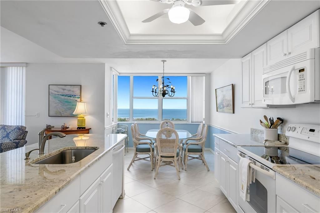 5550 Heron Point Dr, Unit 1404, Naples, FL 34108 Photo