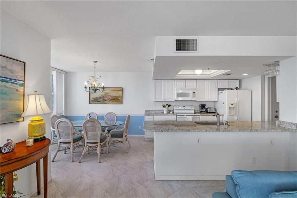 5550 Heron Point Dr, Unit 1404, Naples, FL 34108 Photo