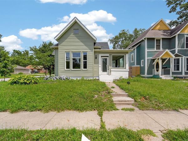 1735 7th Street, Des Moines, IA 50314