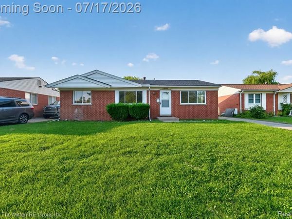 34624 Michelle Drive, Romulus, MI 48174