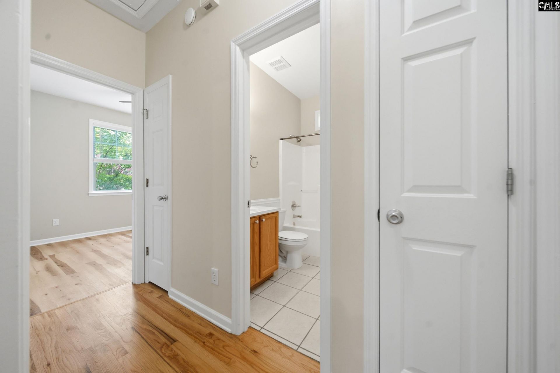 19 Graymont Circle  Photo 12