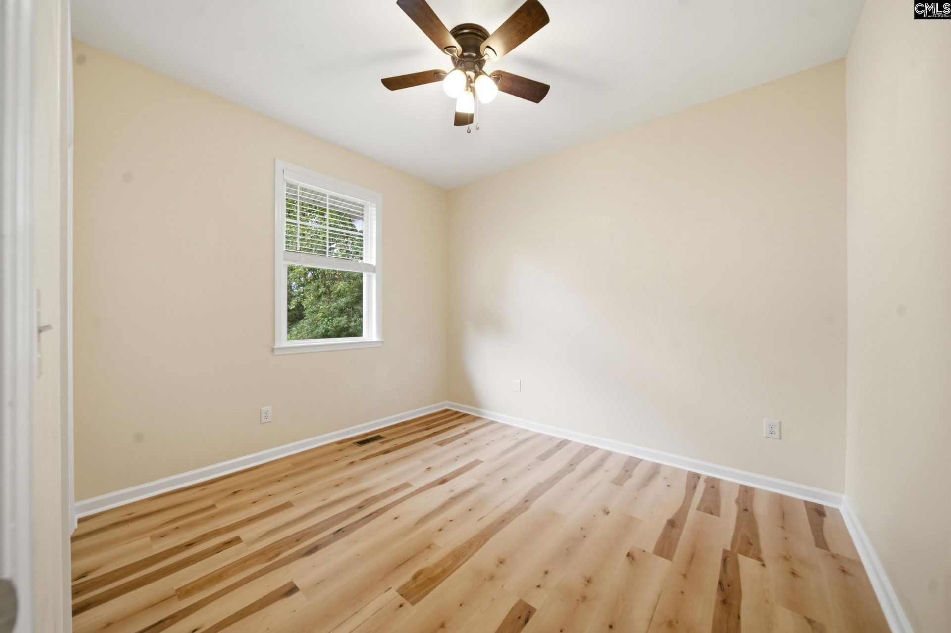 19 Graymont Circle  Photo 8