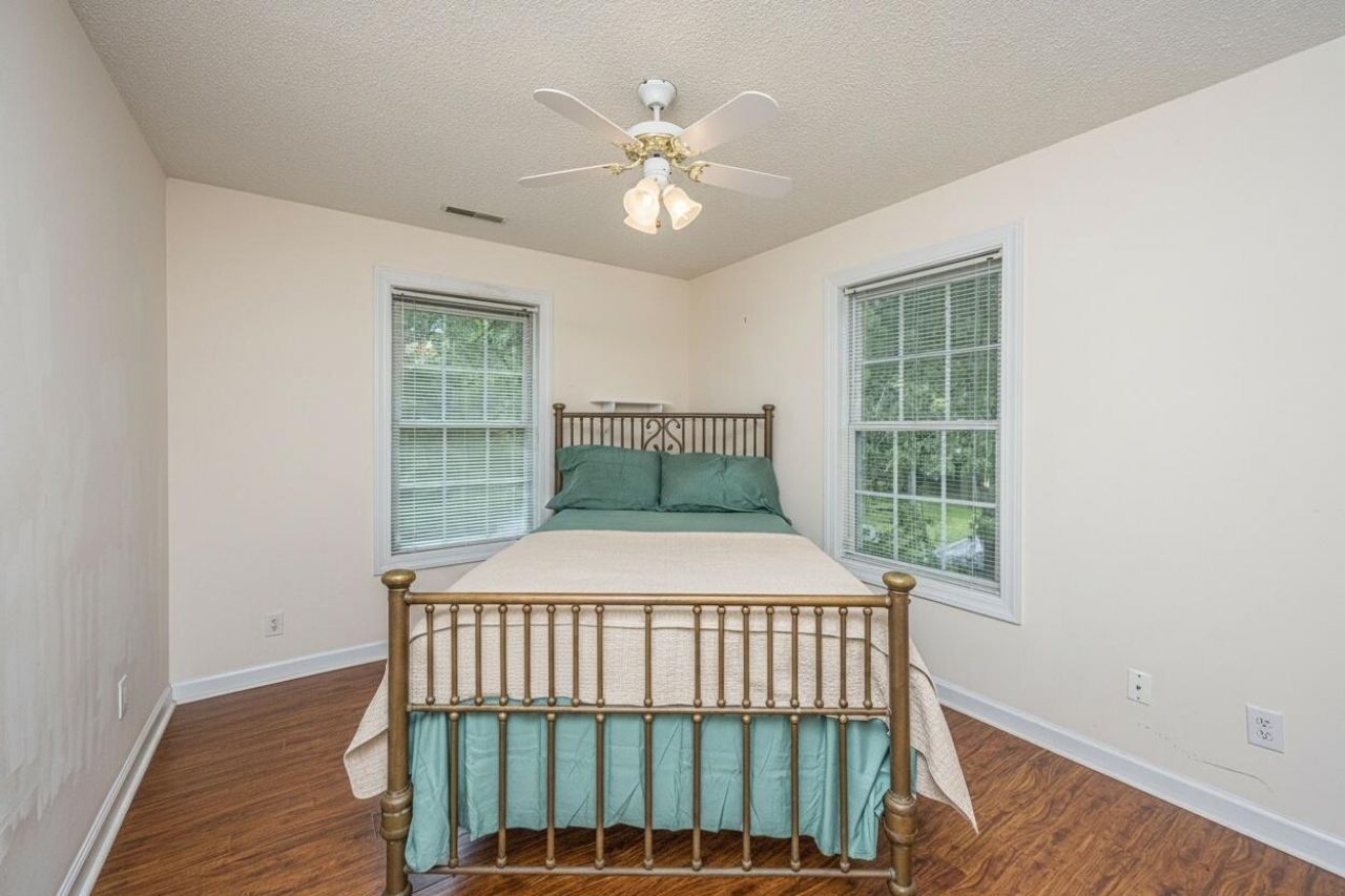 1543 Sterling Oaks Drive Photo 29