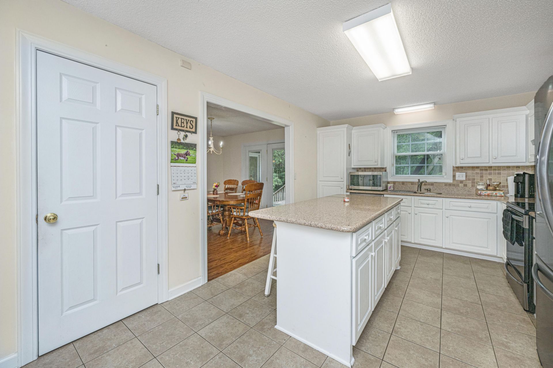 1543 Sterling Oaks Drive Photo 9
