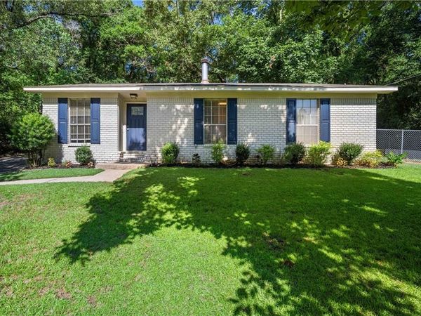 7937 Pine Springs Drive , Saraland, AL 36571