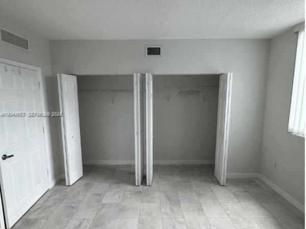 275 NE 18th St , Unit 1406, Miami, FL 33132