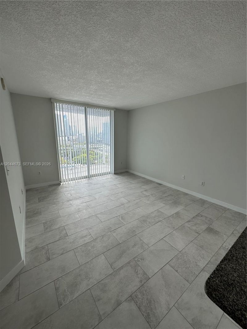 275 NE 18th St , Unit 1406, Miami, FL 33132 Photo