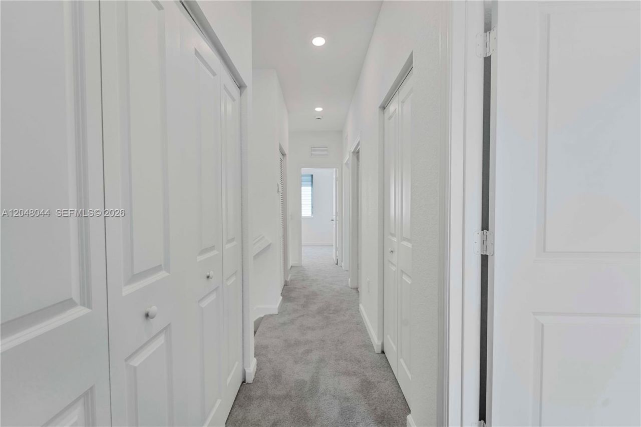 701 SE 13th St Cir , Homestead, FL 33034 Photo