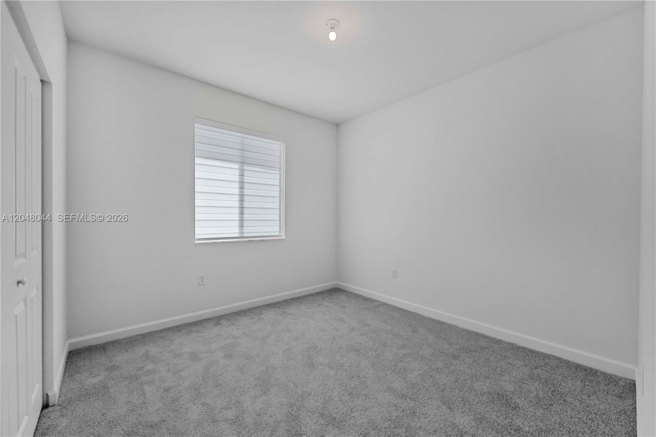 701 SE 13th St Cir , Homestead, FL 33034 Photo