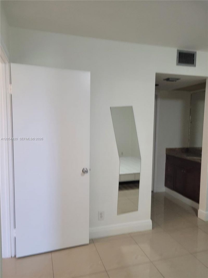1200 SW 130th Ave, Unit 207G, Pembroke Pines, FL 33027 Photo