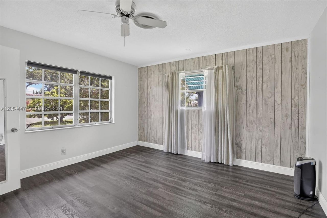 5620 SW 8th St, Plantation, FL 33317 Photo