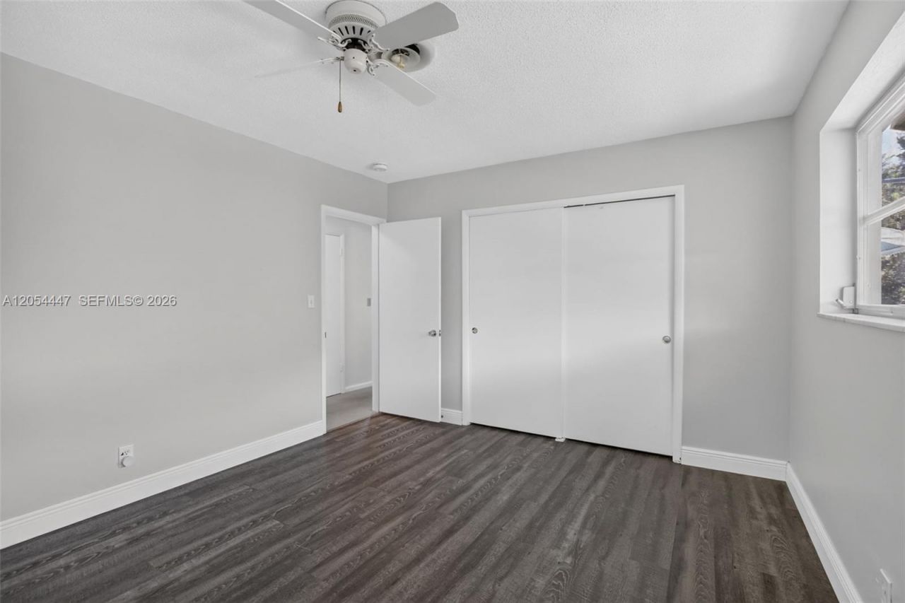 5620 SW 8th St, Plantation, FL 33317 Photo