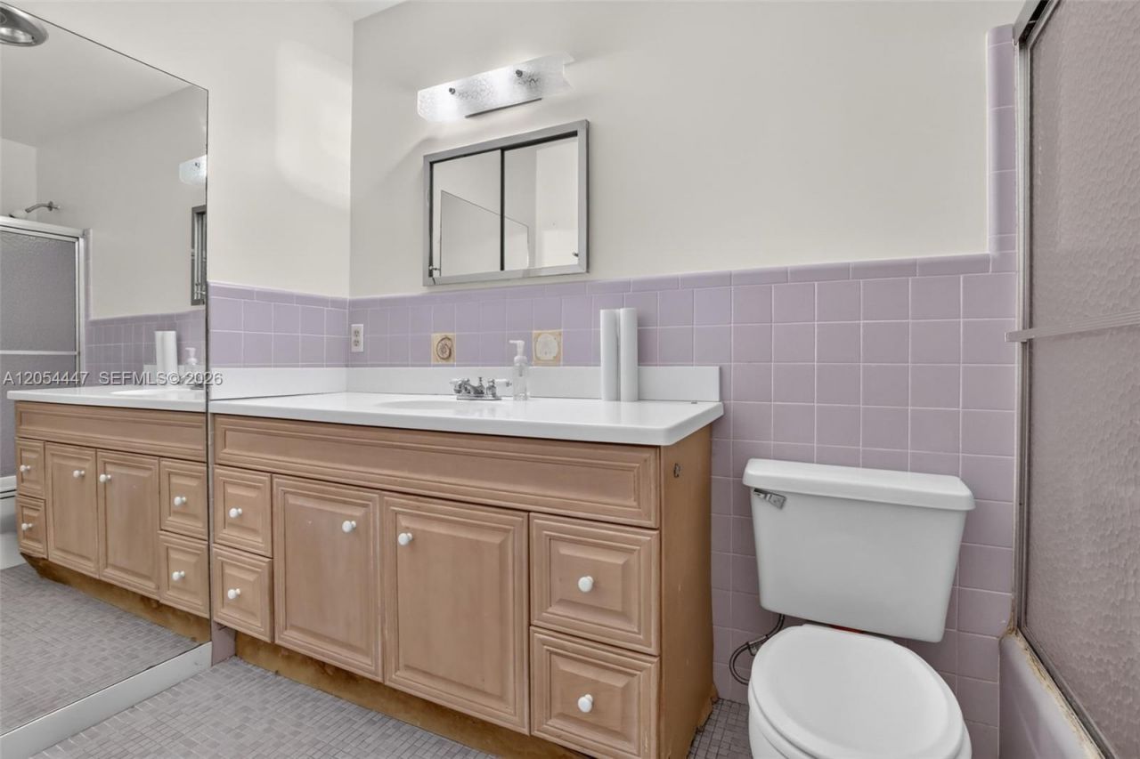 5620 SW 8th St, Plantation, FL 33317 Photo