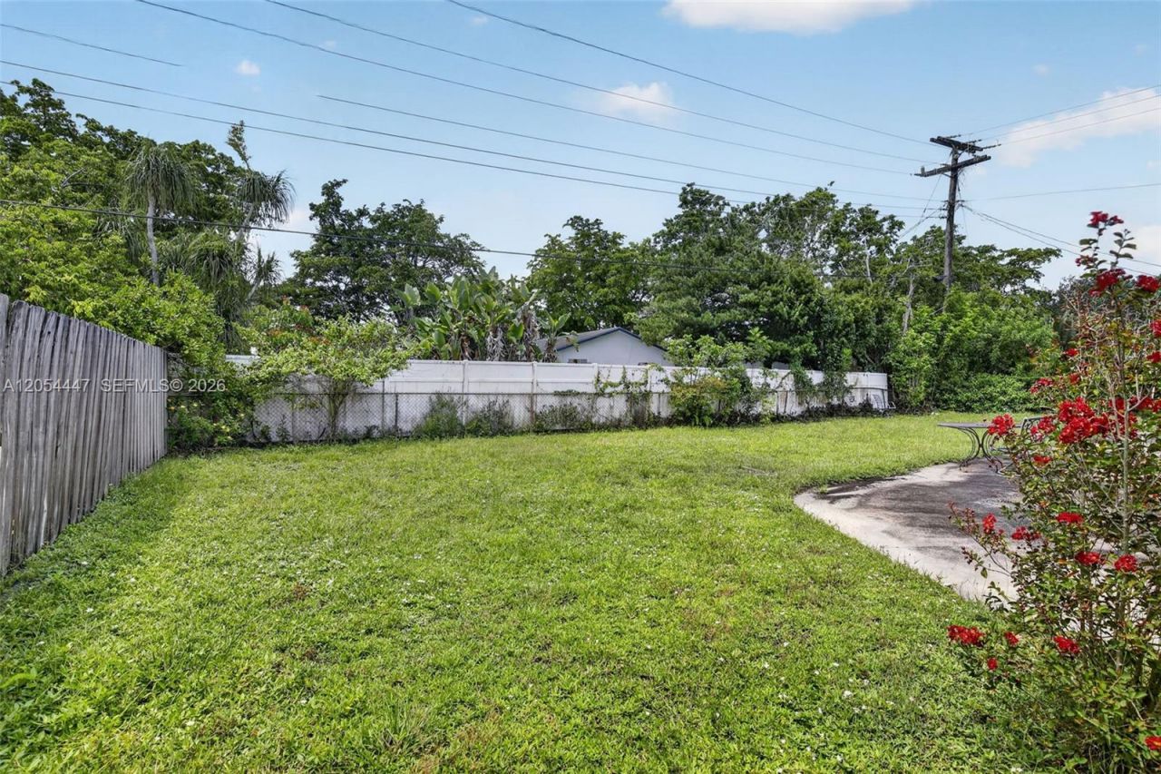 5620 SW 8th St, Plantation, FL 33317 Photo