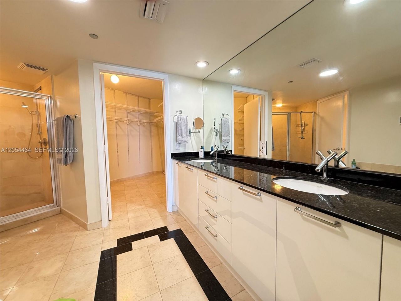 18911 Collins Ave , Unit 2502, Sunny Isles Beach, FL 33160 Photo