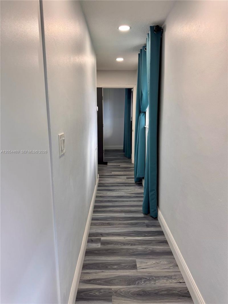 1158 NW 34th Ave, Miami, FL 33125 Photo