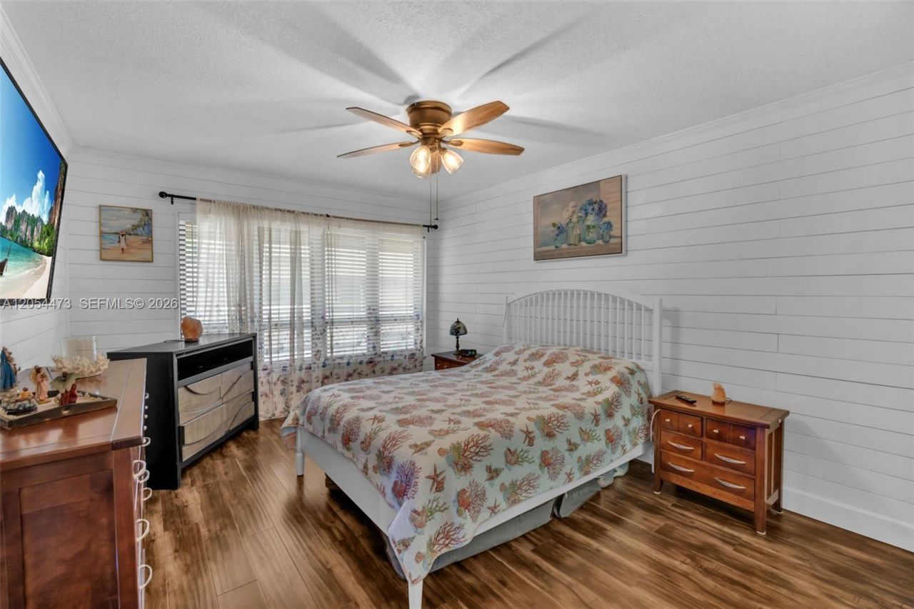8747 Cleary Blvd, Plantation, FL 33324 Photo