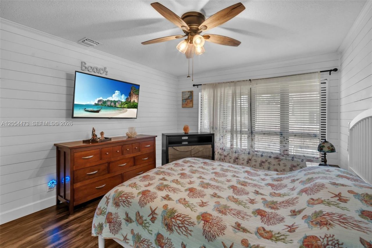 8747 Cleary Blvd, Plantation, FL 33324 Photo