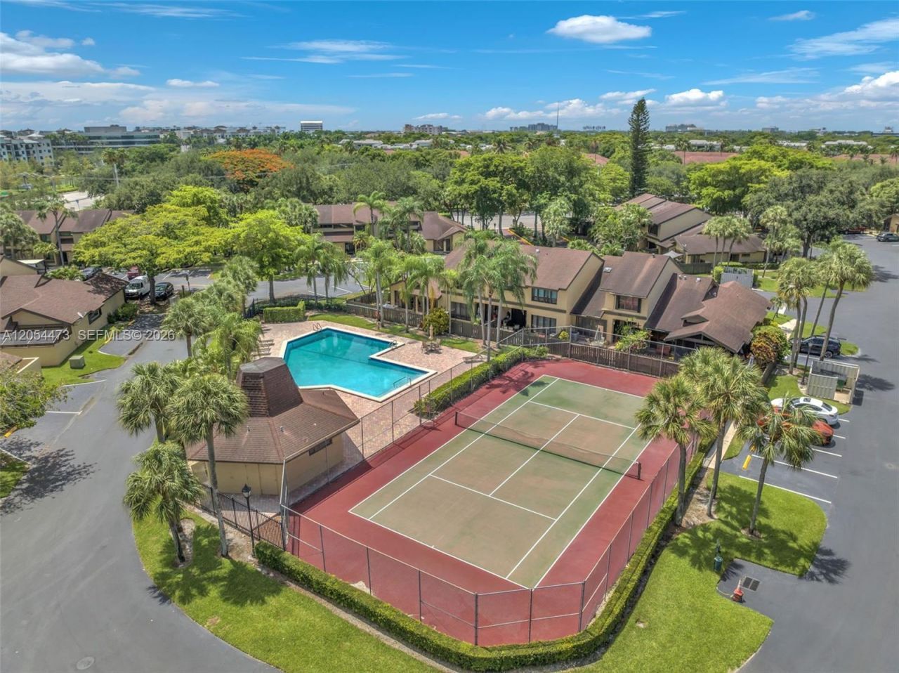 8747 Cleary Blvd, Plantation, FL 33324 Photo