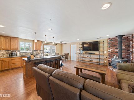 1267 Esther Way, Minden, NV 89423 Photo