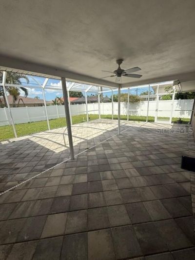 3654 Pin Oaks Street , Sarasota, FL 34232 Photo