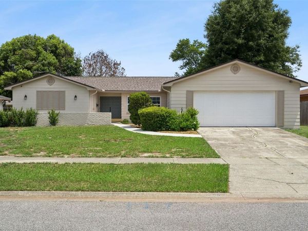 6613 HENRICH DRIVE , ORLANDO, FL 32818