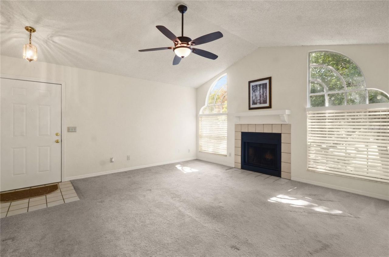 955 Northern Dancer Way, Unit 205, Casselberry, FL 32707 Photo