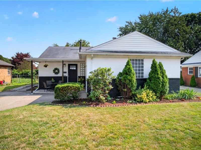 514 6th Street NW, North Canton, OH 44720 Photo 1