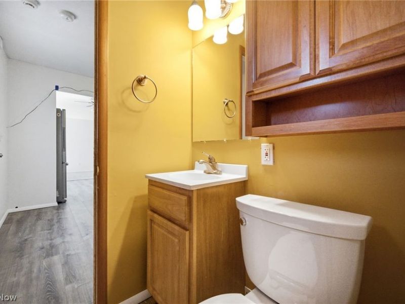 24320 Laing Road, Bedford Heights, OH 44146 Photo 11