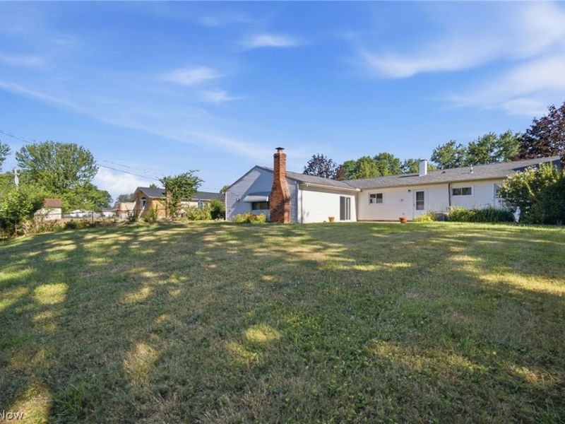 24320 Laing Road, Bedford Heights, OH 44146 Photo 22