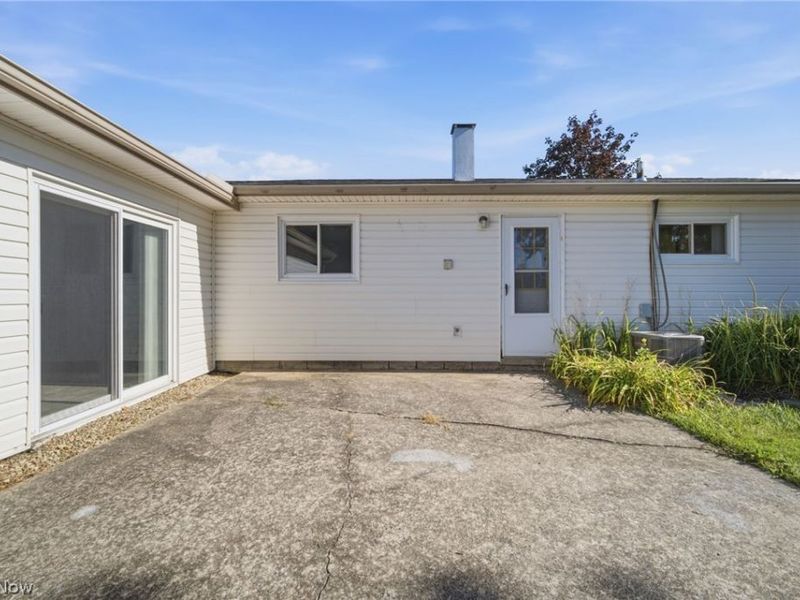 24320 Laing Road, Bedford Heights, OH 44146 Photo 28