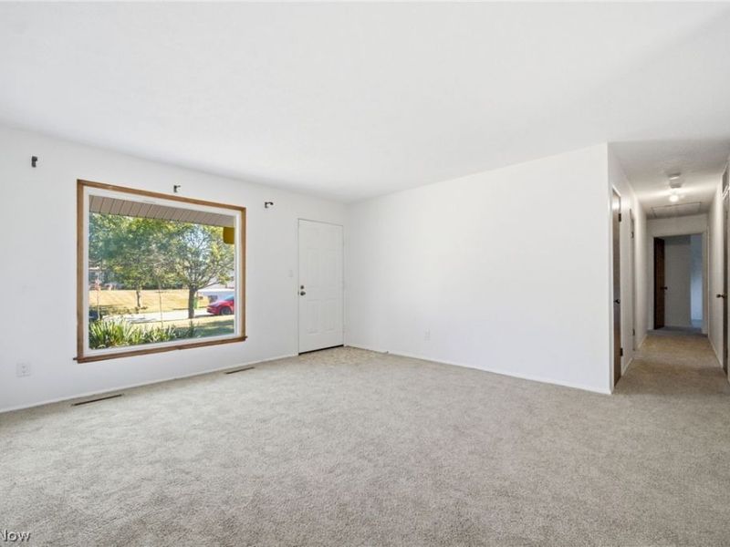 24320 Laing Road, Bedford Heights, OH 44146 Photo 3