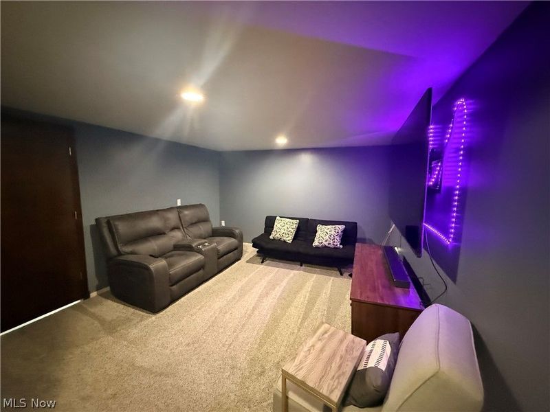 999 Renninger Road, Akron, OH 44319 Photo 13