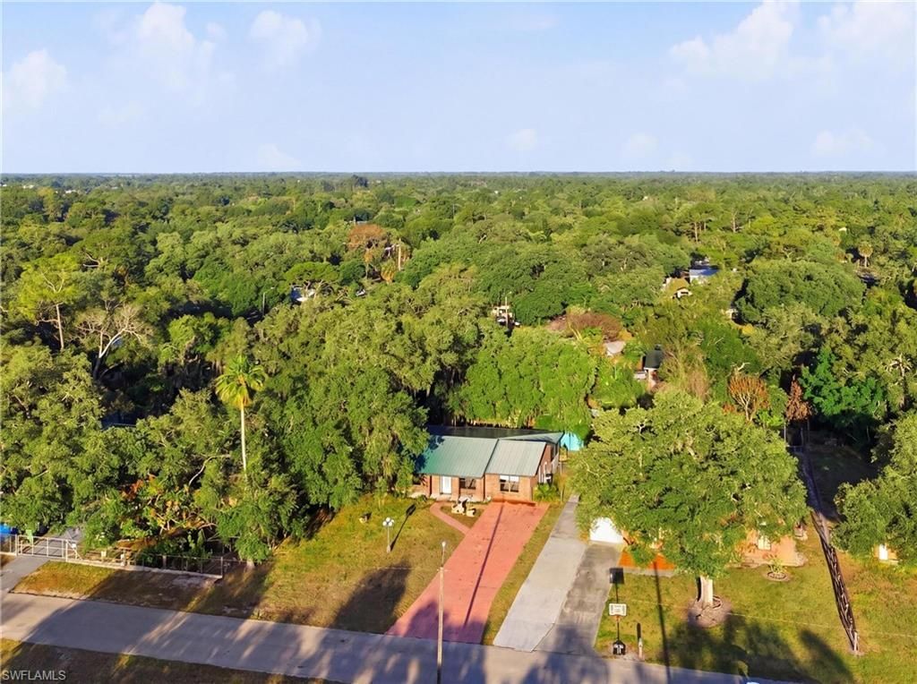 420 Grant St , Labelle, FL 33935 Photo