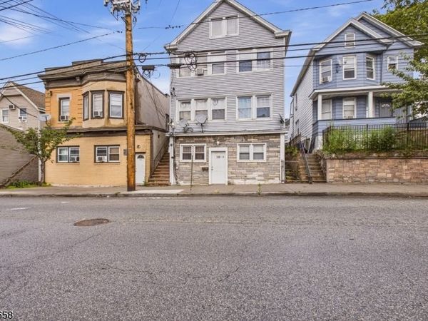 148 Palisade Ave, Garfield, NJ 07026
