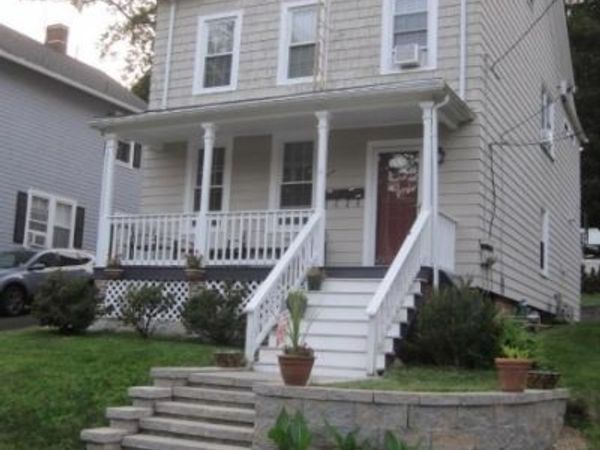 11 Center Ave, Morris, NJ 07960