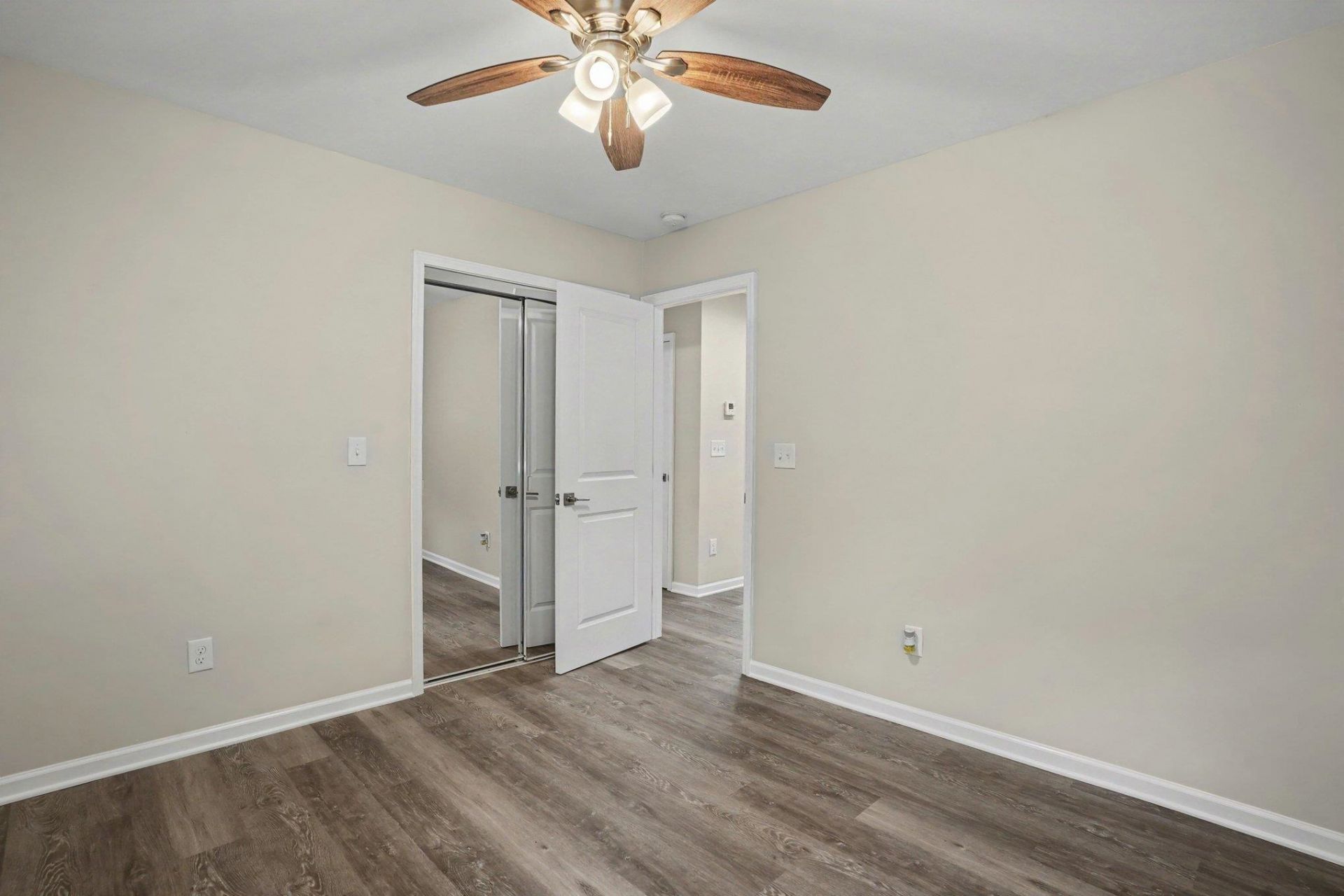 206 Maple St. Photo 19
