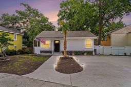 206 Maple St. photo 4