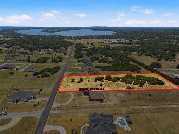 7076 Heathington Boulevard , Granbury, TX 76049