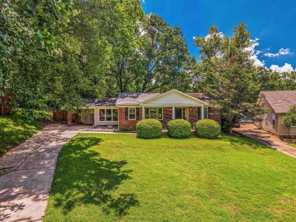 1409 PINE VALLEY Road, Little Rock, AR 72207