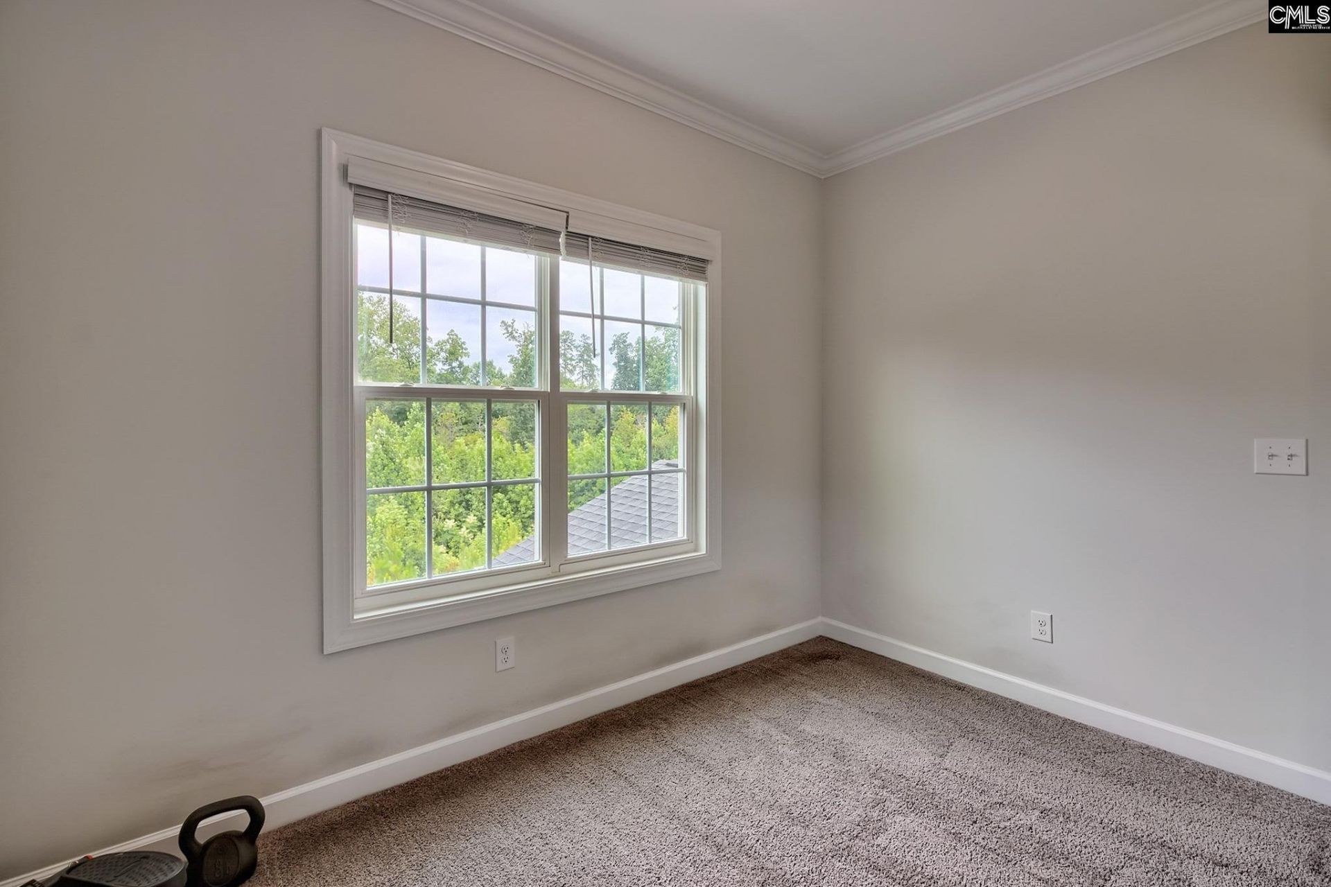 611 Sterling Brook Drive Photo 32
