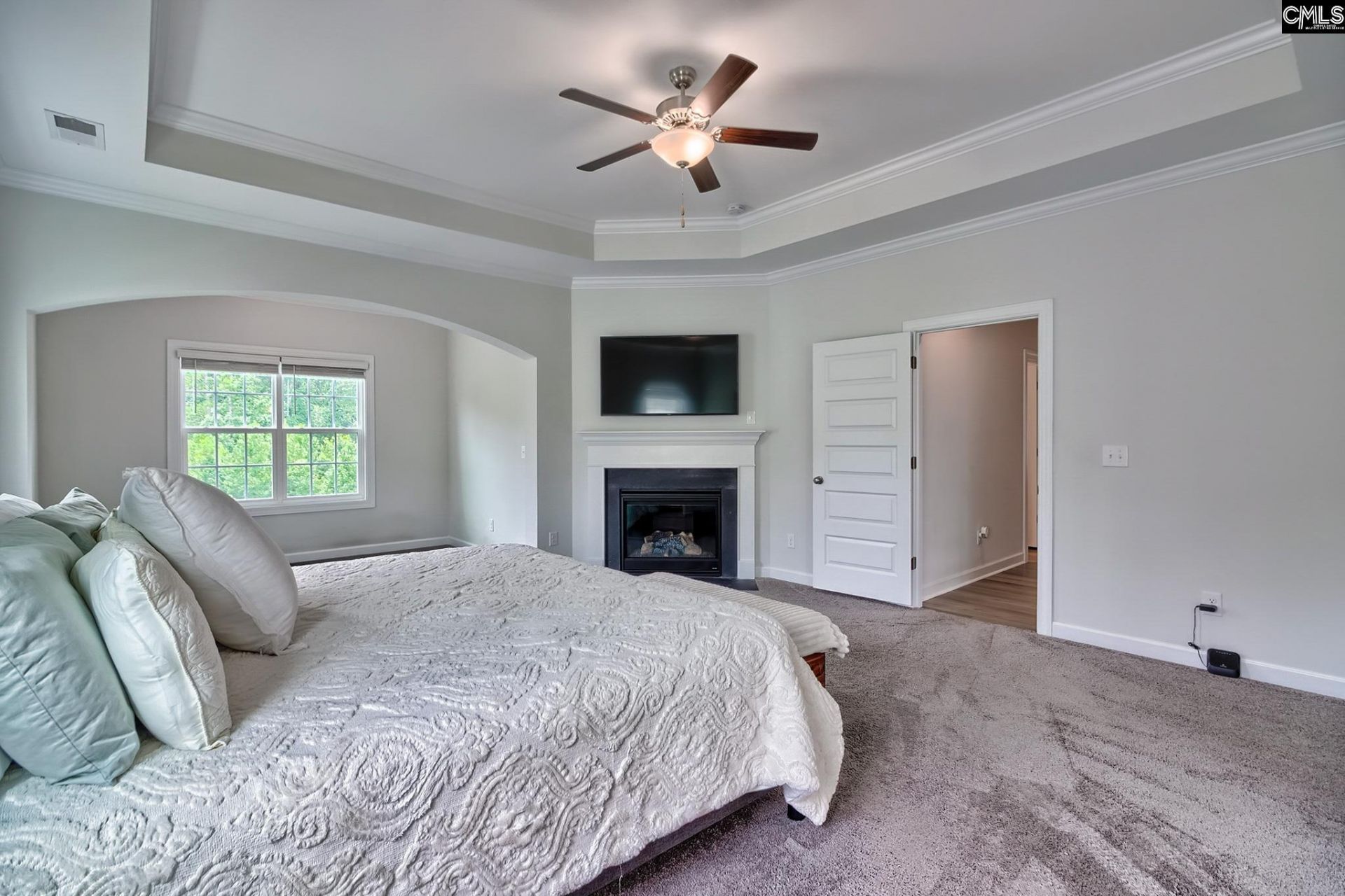 611 Sterling Brook Drive Photo 34