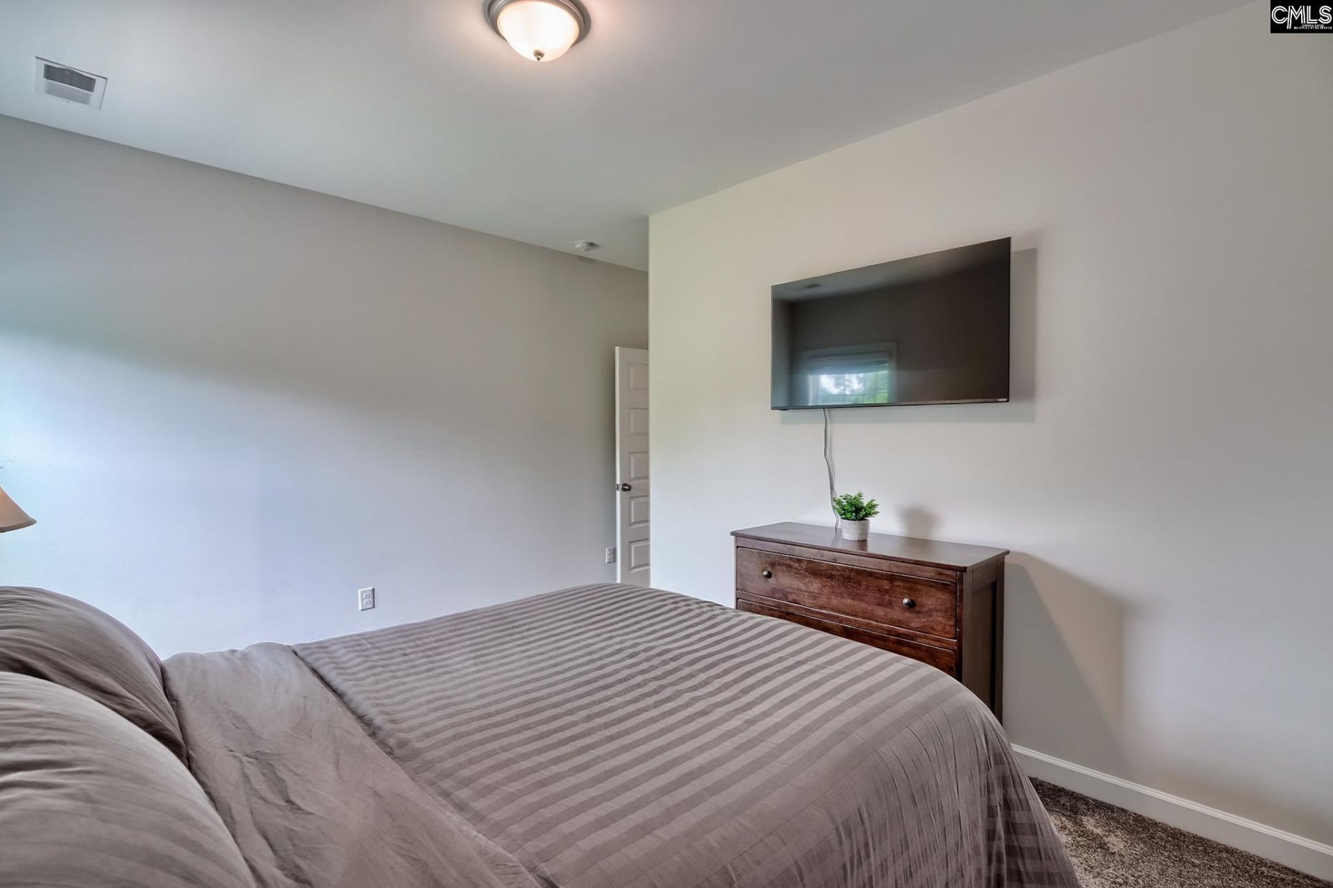 611 Sterling Brook Drive Photo 39