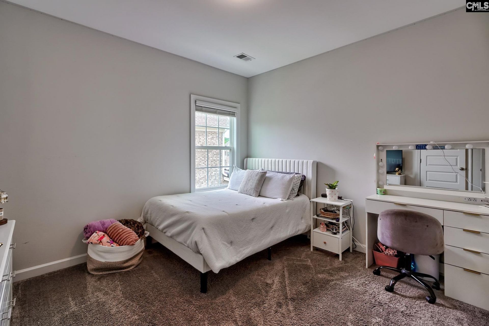 611 Sterling Brook Drive Photo 44