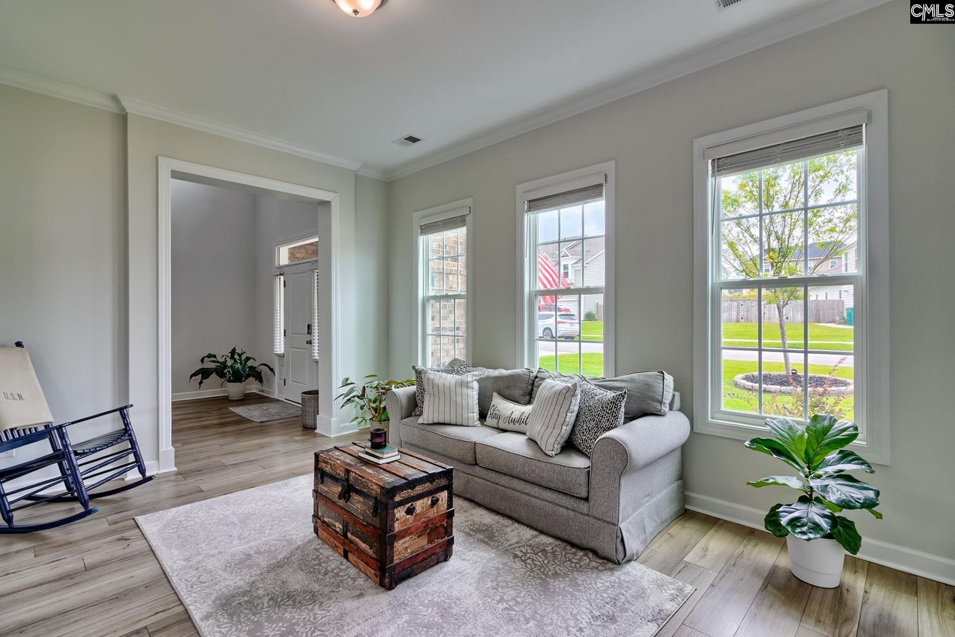 611 Sterling Brook Drive Photo 8
