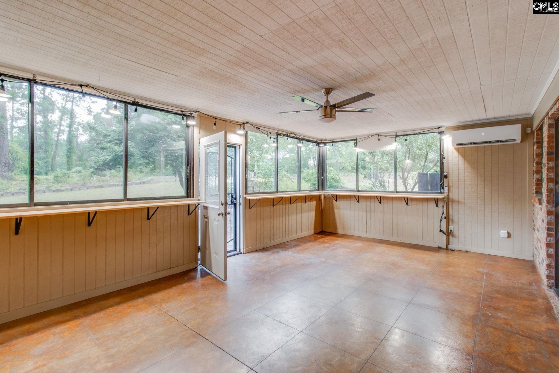 305 Viking Drive Photo 24