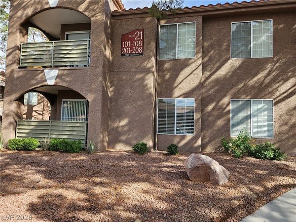 7701 Tackle Drive , Unit 105, Las Vegas, NV 89128